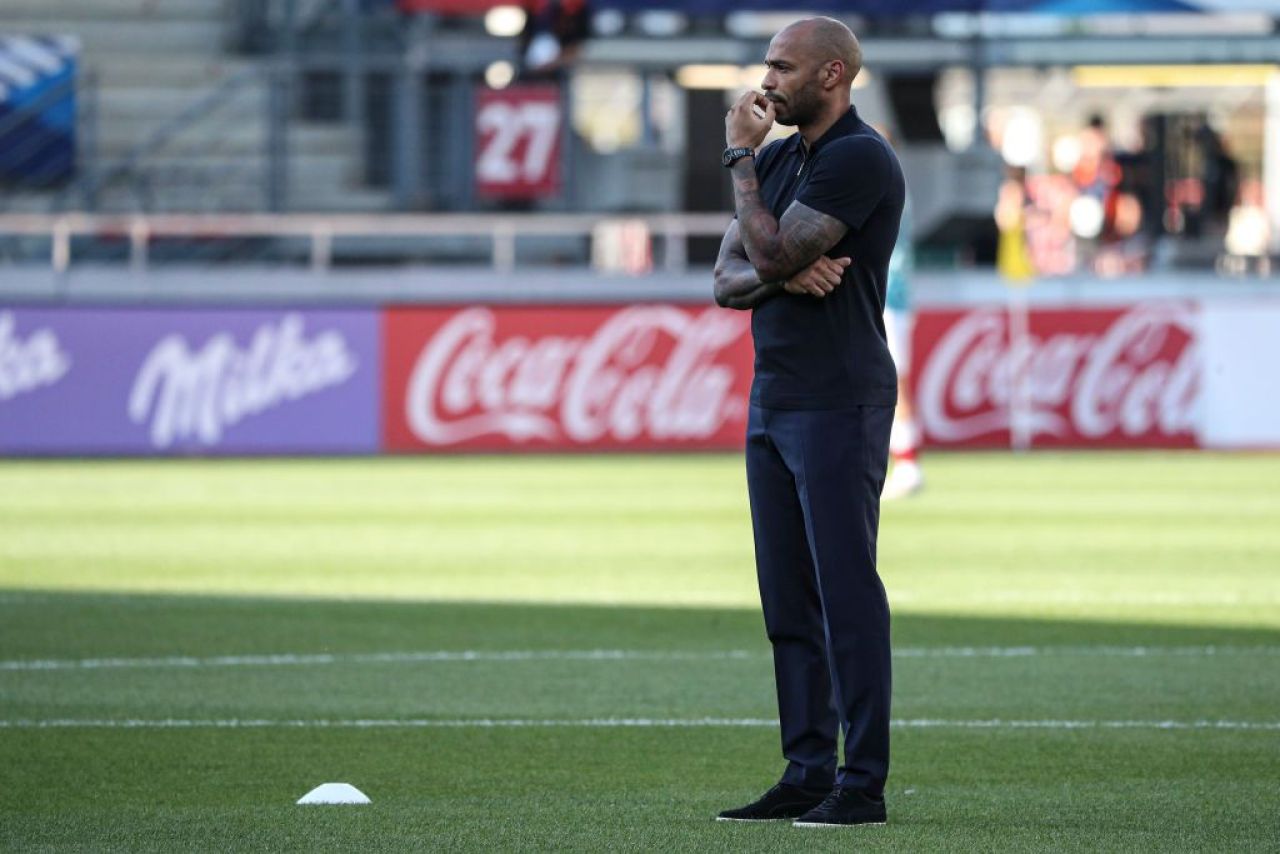 Thierry Henry recunoaște că a trecut prin momente grele.