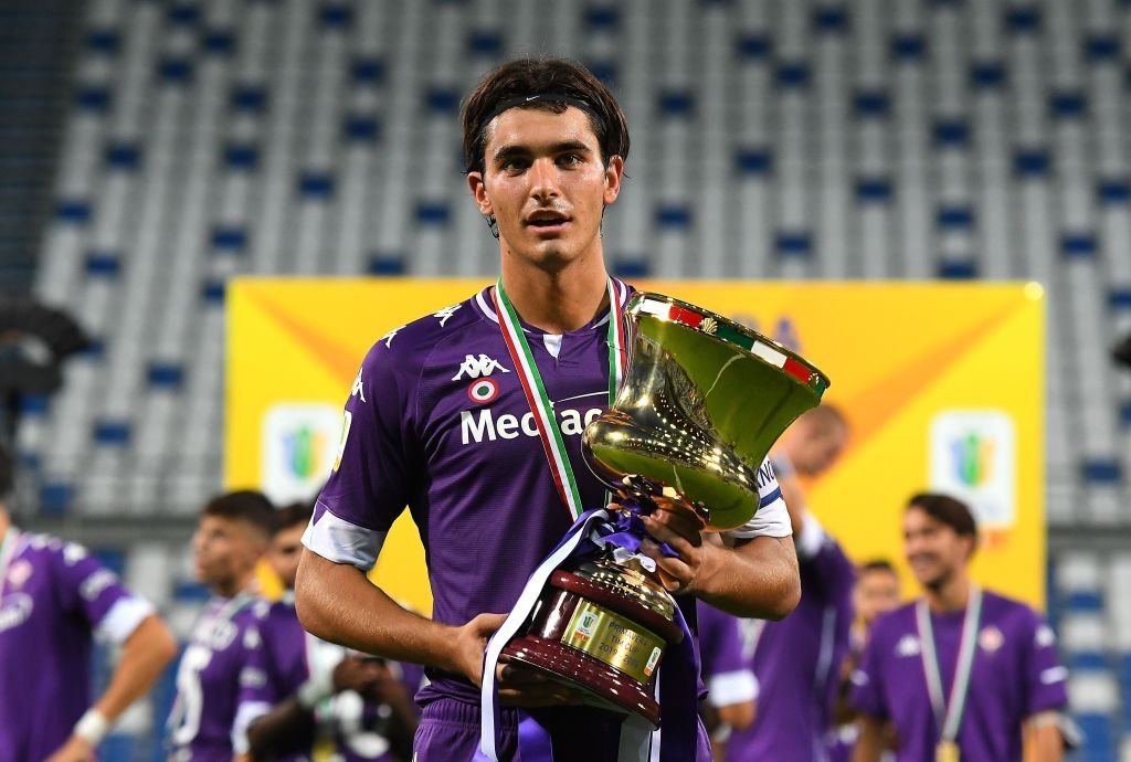 &Icirc;ncă un rom&acirc;n din Italia schimbă echipa. Fostul căpitan al lui Vlahovic pleacă de la Fiorentina