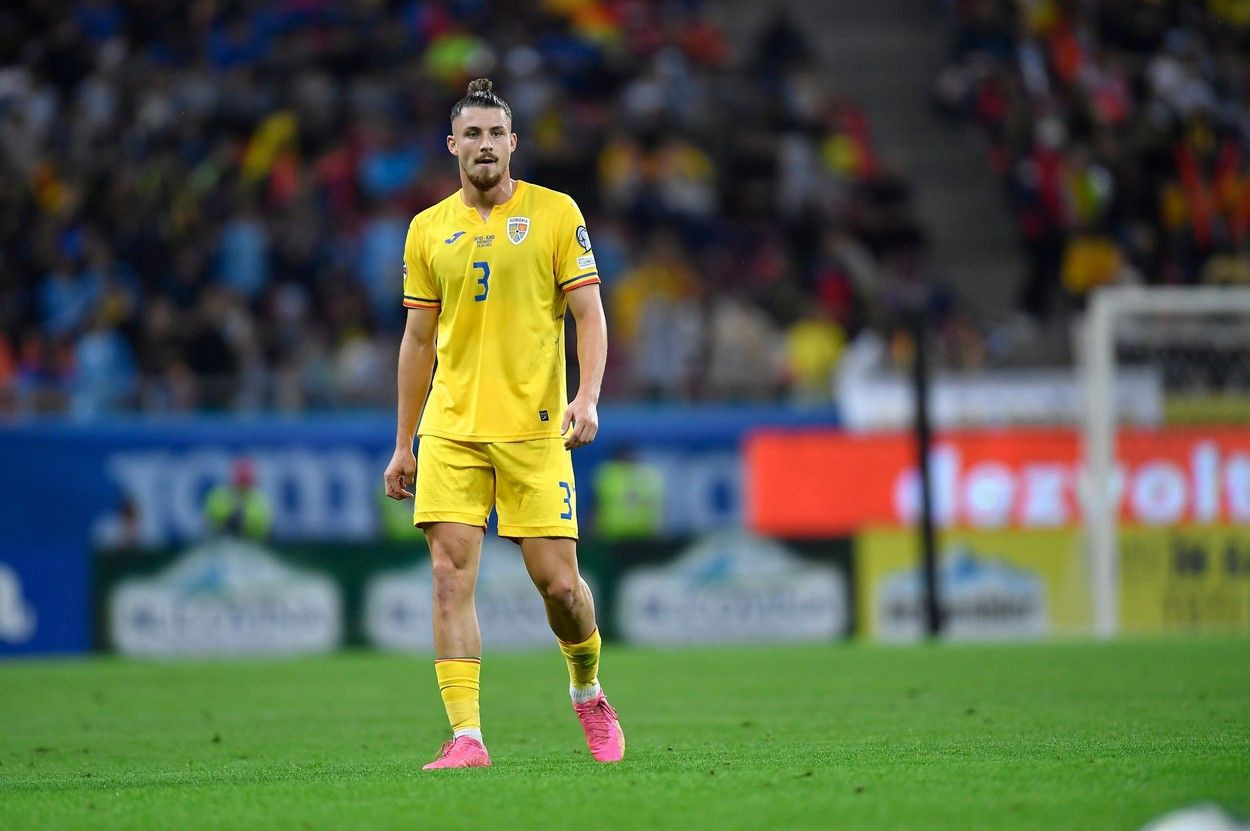 Ciao, Italia! Transfer istoric pentru Rom&acirc;nia: Genoa a zis dublu &bdquo;DA&rdquo;, Radu Drăgușin s-a decis unde vrea să joace