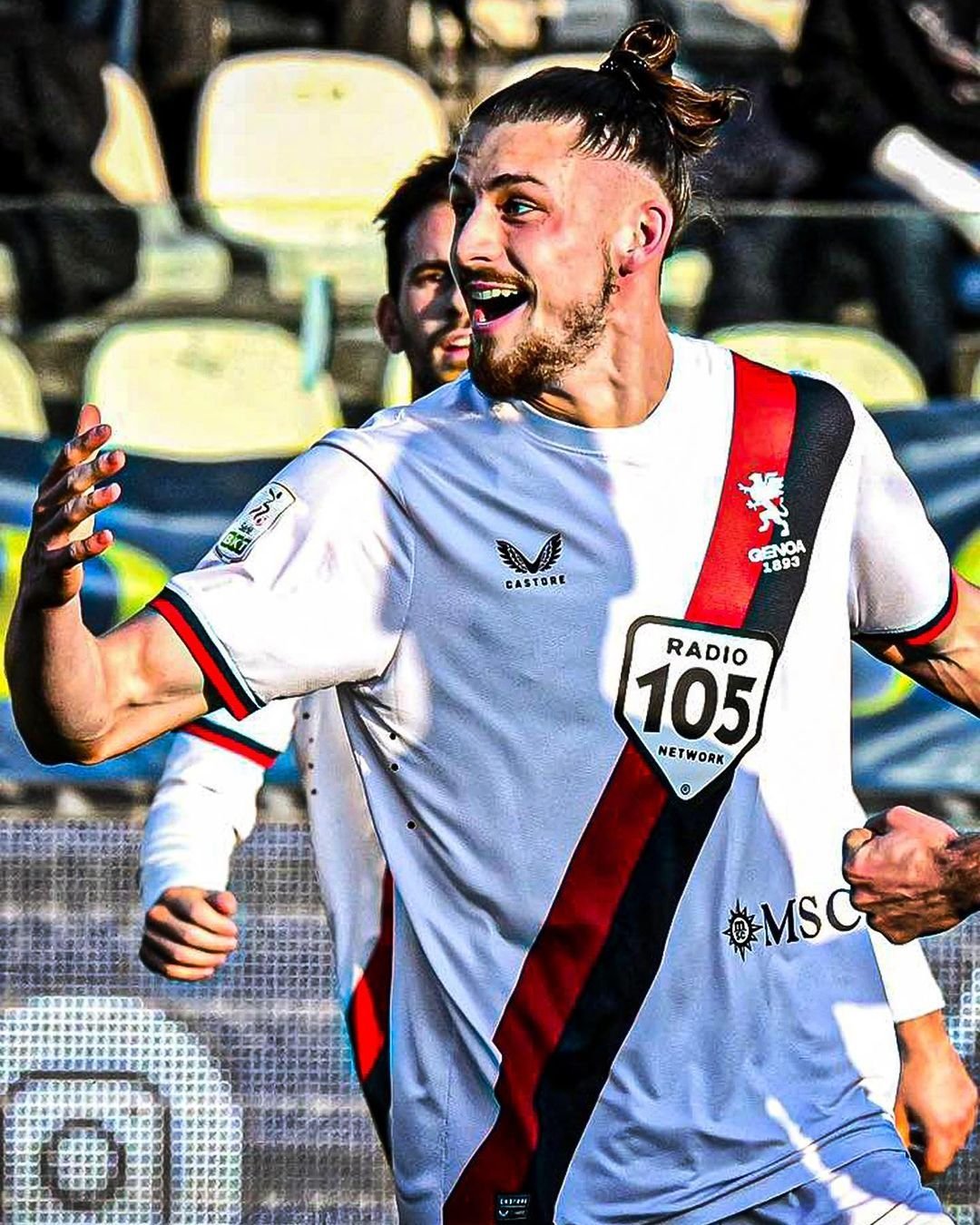 Ce scrie tabloidul The Sun despre transferul lui Radu Drăgușin la Tottenham _7