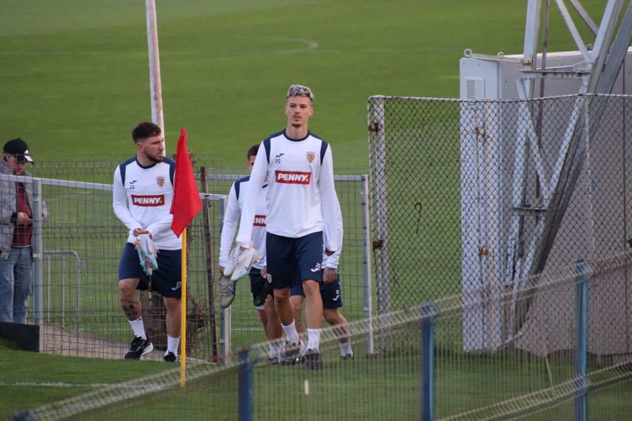 Un alt mare transfer, după cel al lui Drăgușin? Dennis Man este pe lista a două cluburi importante din Serie A_3