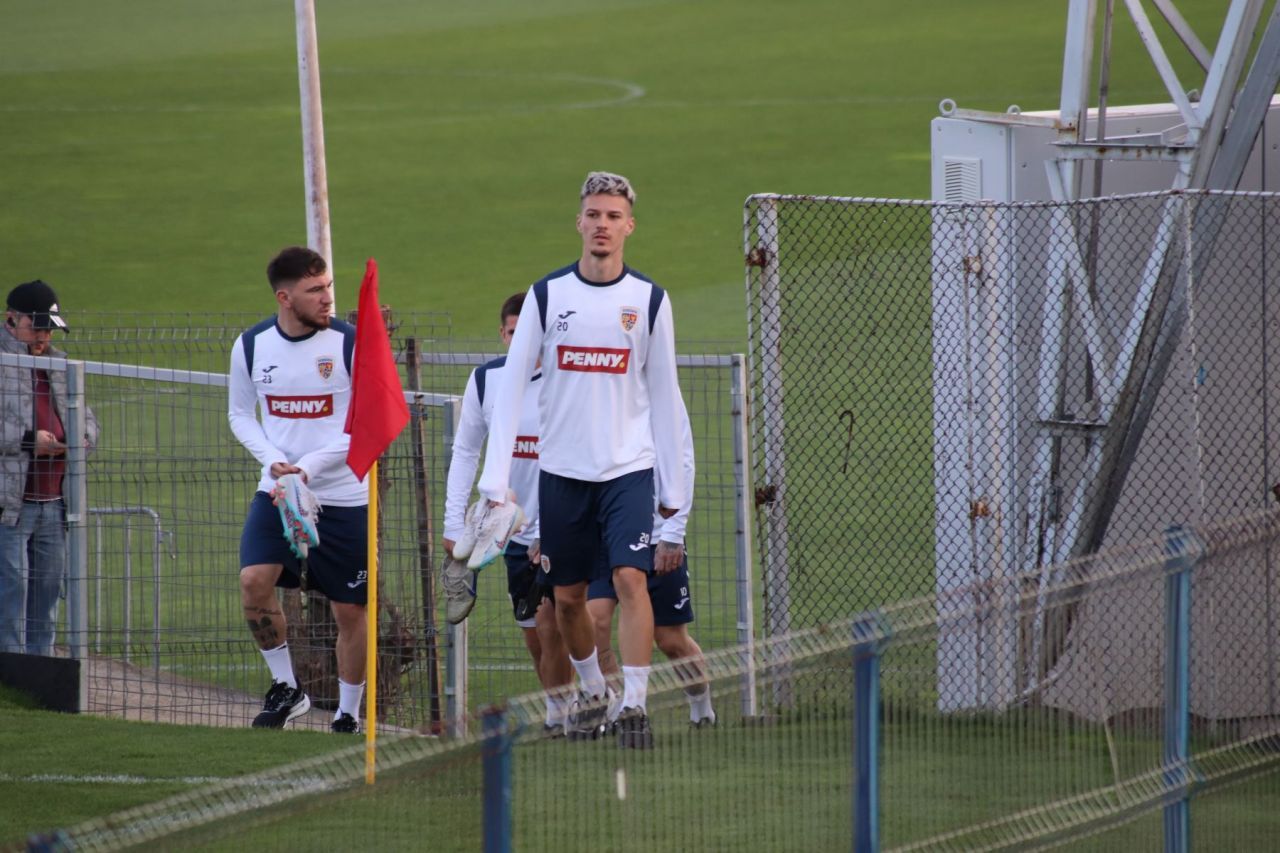 Un alt mare transfer, după cel al lui Drăgușin? Dennis Man este pe lista a două cluburi importante din Serie A_3
