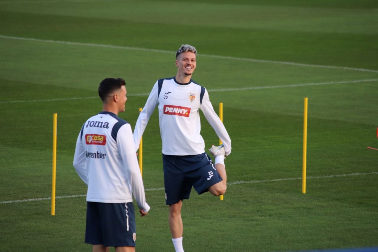 Un alt mare transfer, după cel al lui Drăgușin? Dennis Man este pe lista a două cluburi importante din Serie A_5