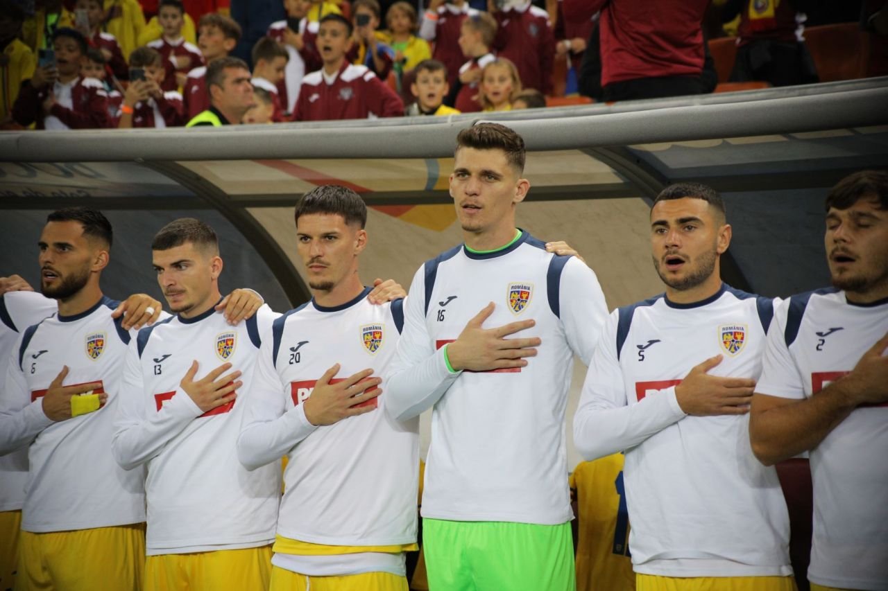 Un alt mare transfer, după cel al lui Drăgușin? Dennis Man este pe lista a două cluburi importante din Serie A_12