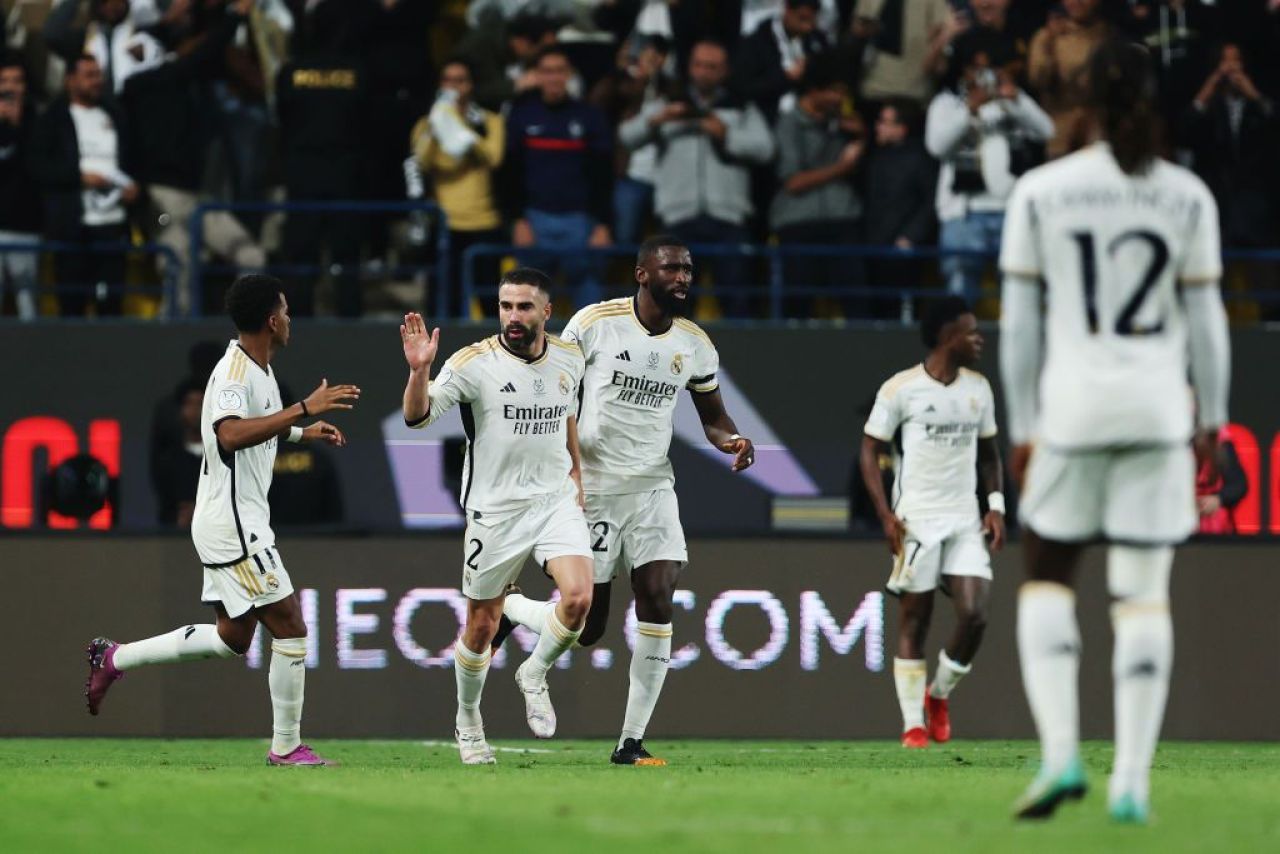 Real noroc! Victorie în prelungiri pentru echipa lui Carlo Ancelotti în semifinala Supercupei Spaniei cu Atletico Madrid! Meci cu opt goluri în Arabia _5