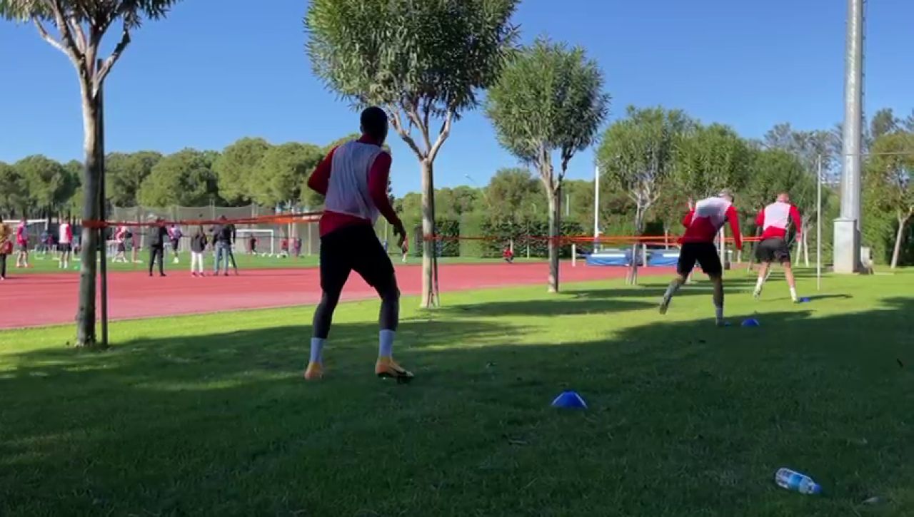Cum a fost surprins Luis Phelipe la antrenamentul FCSB-ului din Antalya_3
