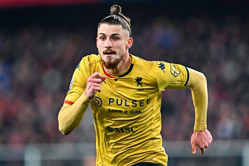 Suma de transfer a lui Mutu la Chelsea, cu doar 1.5 milioane de euro mai mică decât cea plătită de Tottenham pentru Drăgușin!_8