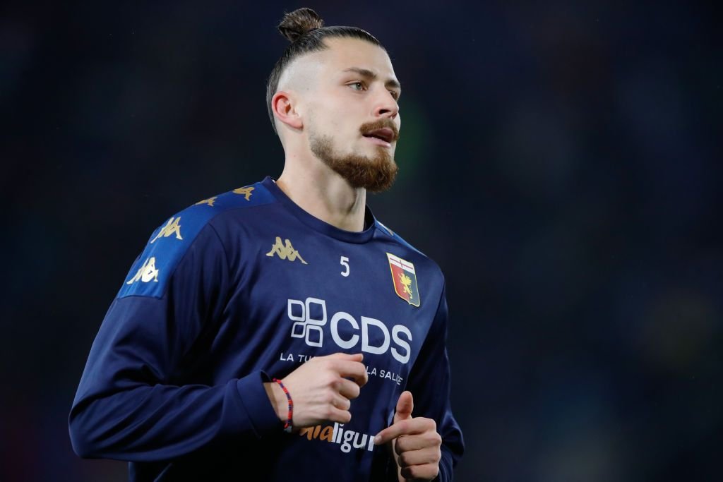 Suma de transfer a lui Mutu la Chelsea, cu doar 1.5 milioane de euro mai mică decât cea plătită de Tottenham pentru Drăgușin!_11