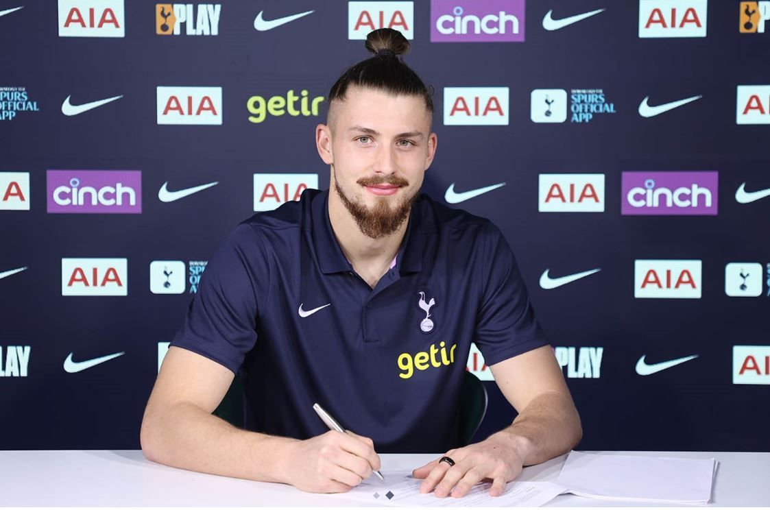 Reacția presei internaționale după transferul lui Drăgușin la Tottenham: