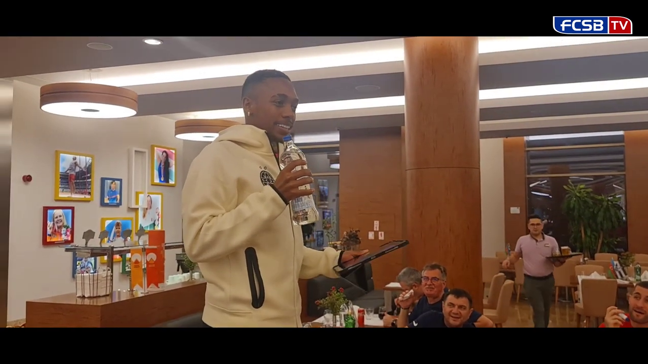 Noile transferuri de la FCSB + Siyabonga Ngezana și-au primit 'botezul' în cantonament! Fundașul i-a făcut pe toți să râdă și să strige: „Mincinosule” _4