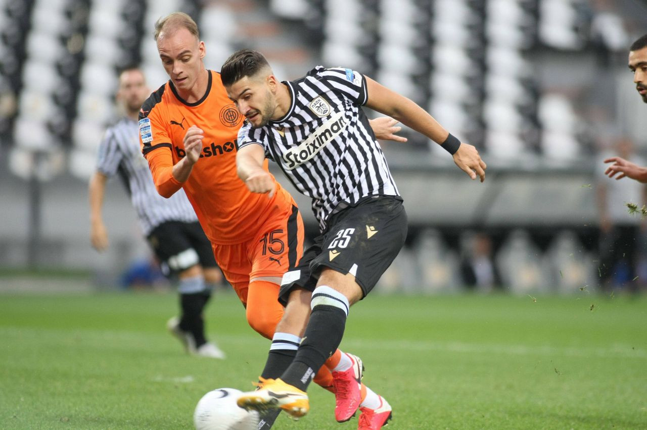 De la FC U Craiova &icirc;n prima ligă din Grecia! Fotbalistul de națională fără vreun meci oficial la olteni a plecat la mai bine