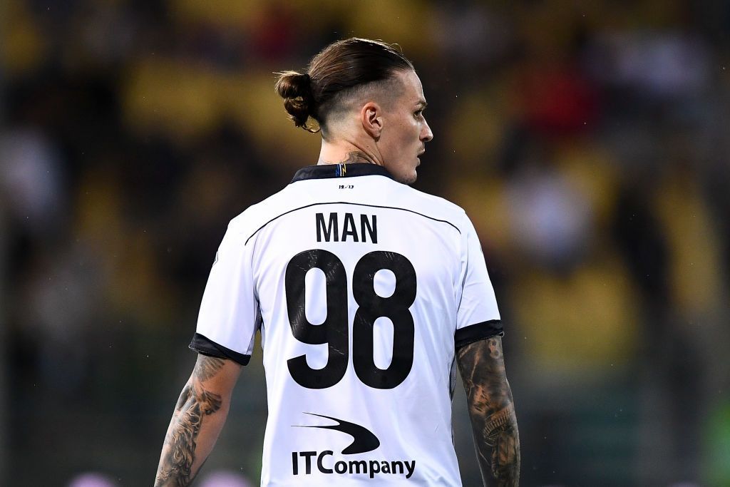 Vin banii la tineret dupa ce l-au adus pe Mutu! Paste de BACAU pentru nationala U21! :) Cu cine a semnat FRF_4