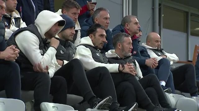 Încăierare la amicalul Rapidului! Bergodi a intrat pe teren. Spionii de la FCSB, în tribune_14