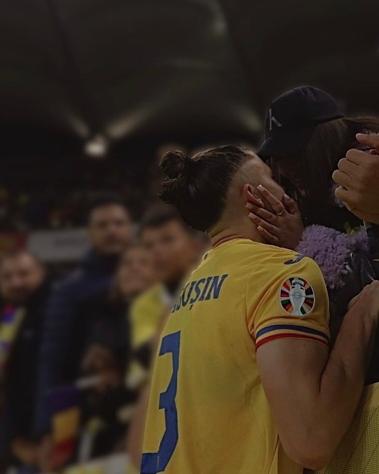 Iubita și sora lui Radu Drăgușin, surprinse cu partenera unui fotbalist de la Tottenham! Ce au făcut_31