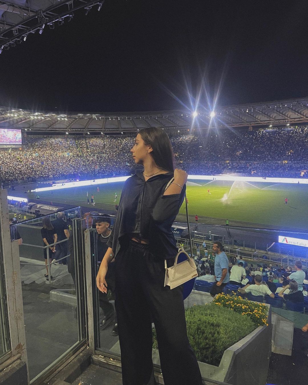 Iubita și sora lui Radu Drăgușin, surprinse cu partenera unui fotbalist de la Tottenham! Ce au făcut_40
