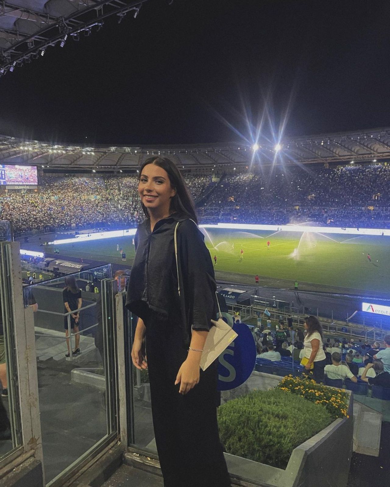 Iubita și sora lui Radu Drăgușin, surprinse cu partenera unui fotbalist de la Tottenham! Ce au făcut_41