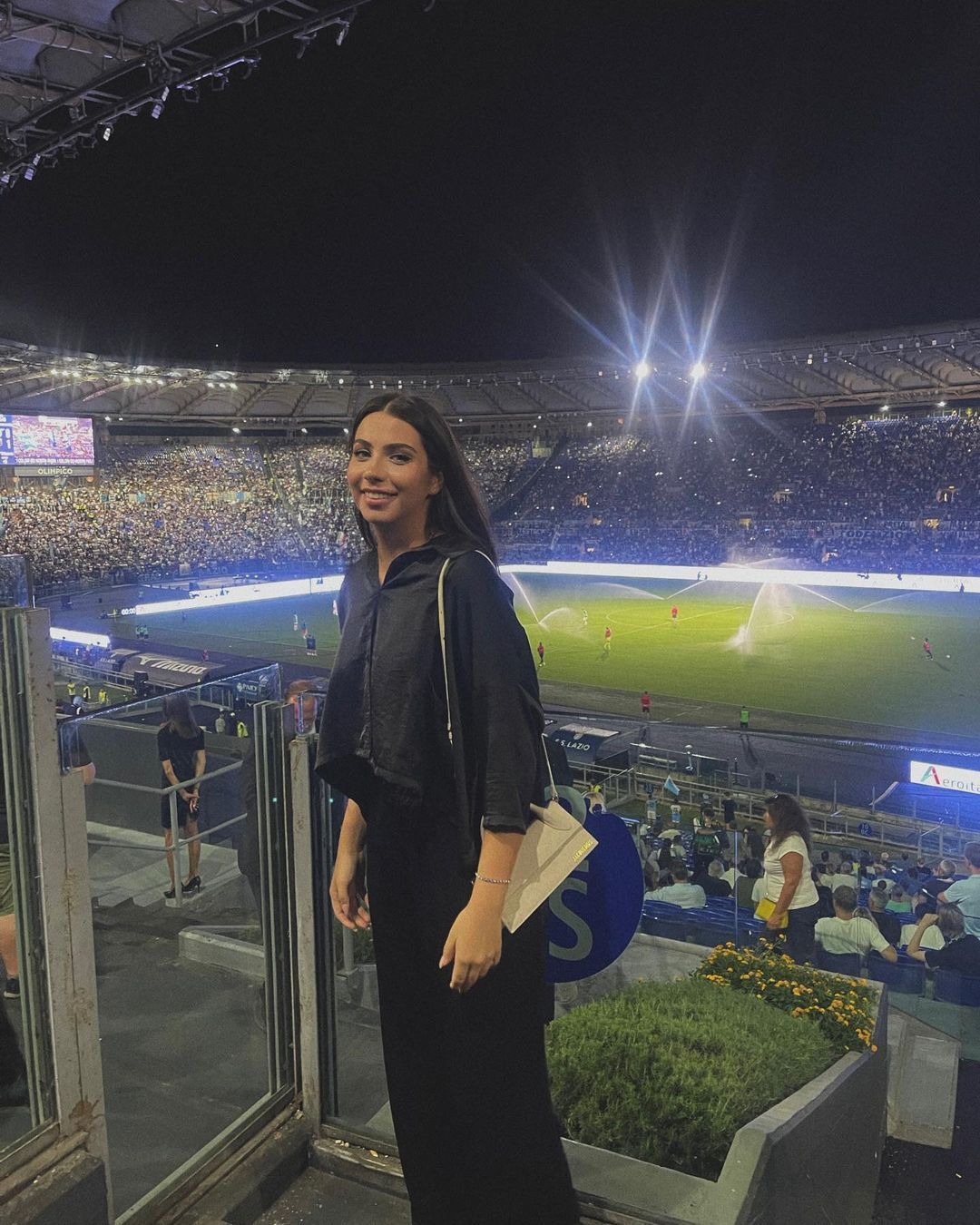 Iubita și sora lui Radu Drăgușin, surprinse cu partenera unui fotbalist de la Tottenham! Ce au făcut_41