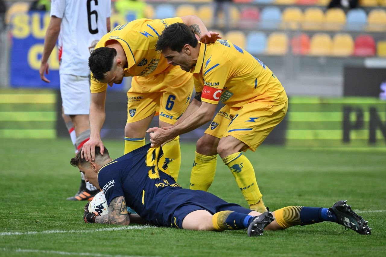 FC Botoșani transferă un portar spectaculos, cu aproape 200 de meciuri jucate în fotbalul profesionist din Italia!_5