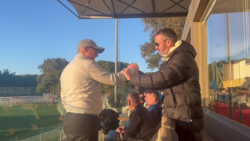Întâlnire de gradul zero! MM Stoica și Mihai Rotaru s-au luat în brațe în cantonamentul din Antalya_4