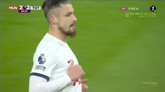 Manchester United - Tottenham 2-2 |&nbsp; Remiză pe &rdquo;Old Trafford&rdquo;! Radu Drăgușin și-a făcut debutul &icirc;n Premier League