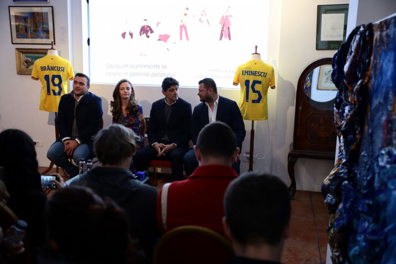 Luchian - portar, Brâncuși - fundaș, Eliade - mijlocaș și Eminescu - atacant! Inițiativă inedită a FRF_27