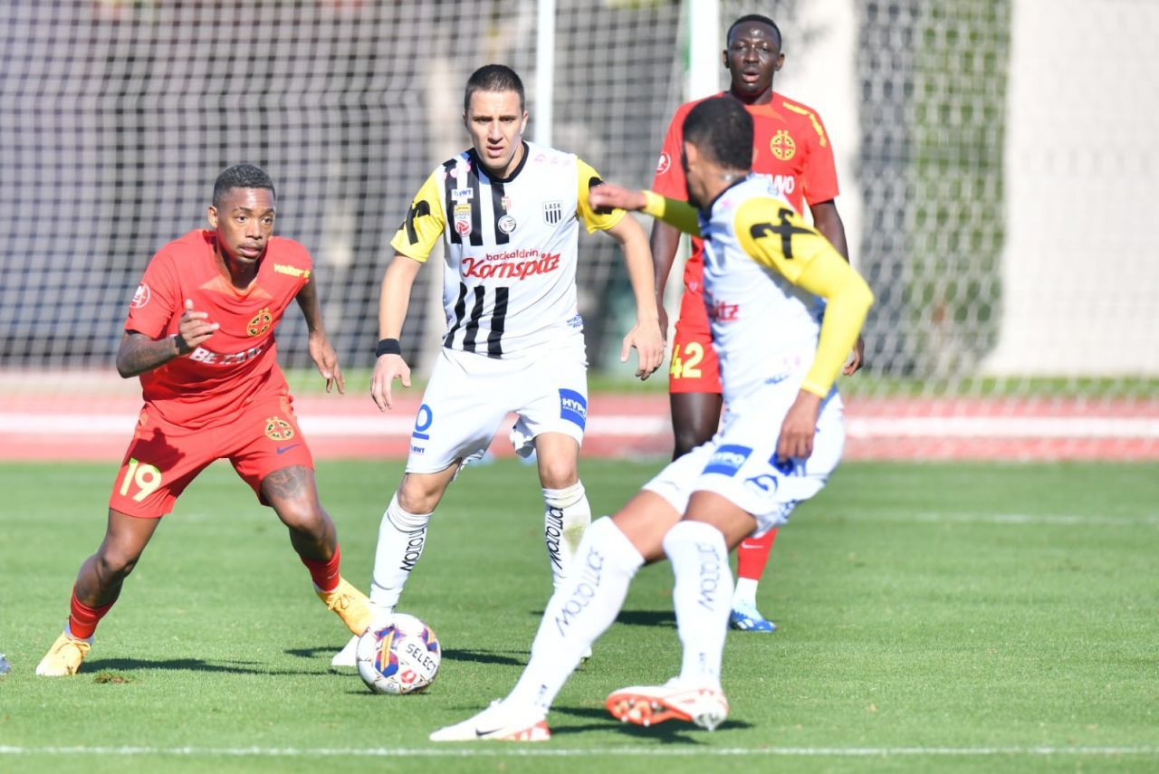 Explicațiile unui transfer „cu cântec”, Luis Phelipe la FCSB. Analogie cu Moruțan_4