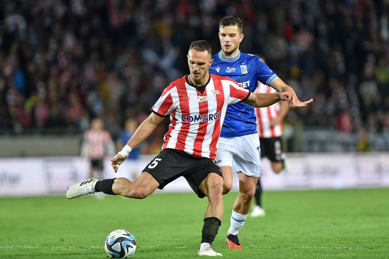 Perioadă fantastică pentru fotbalul românesc! După Radu Drăgușin, Virgil Ghiță prinde transferul carierei_2
