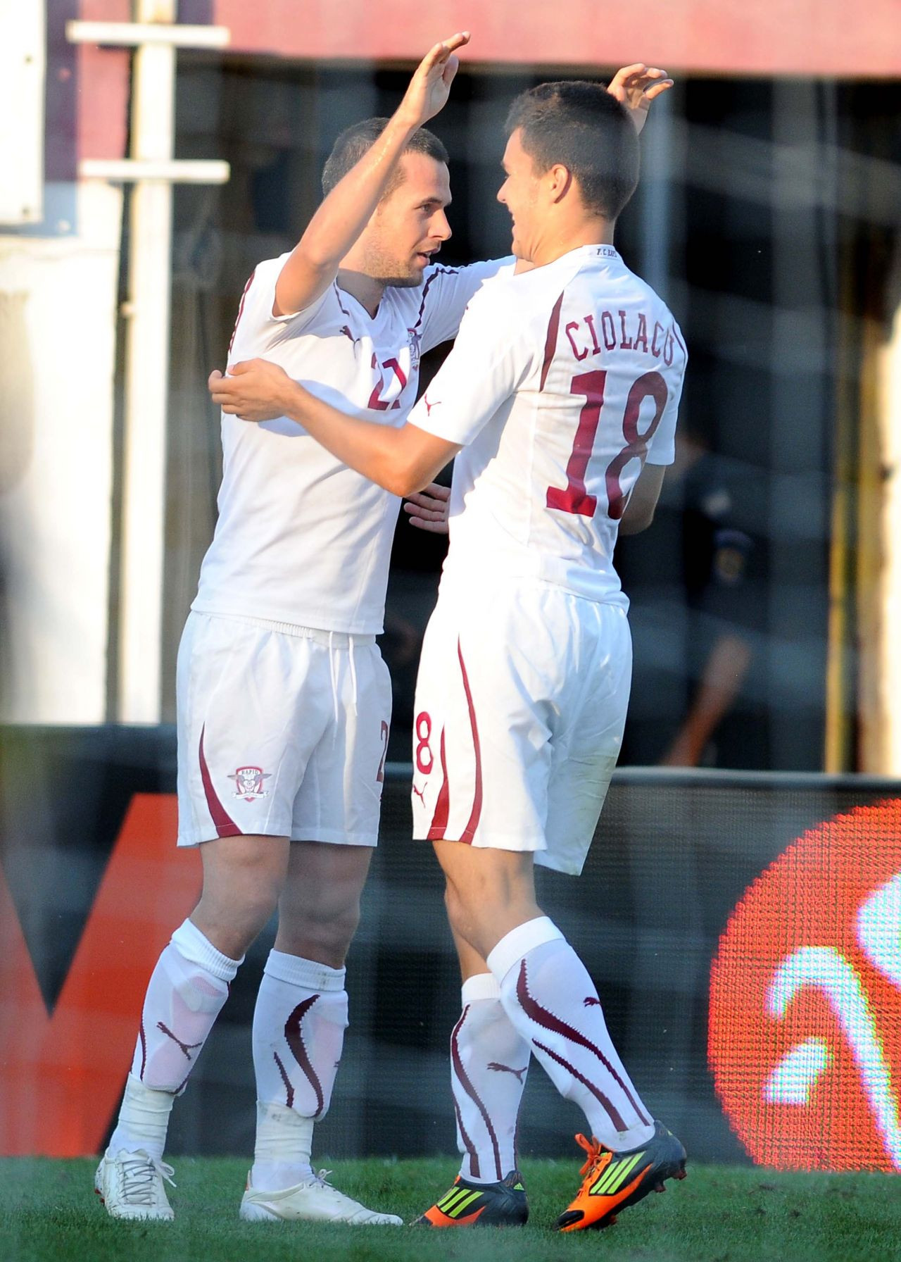 Andrei Ciolacu, luptător cu rol determinant! Fostul vârf de la Rapid este omul-trofeu în țara condusă de un fotbalist de națională_18