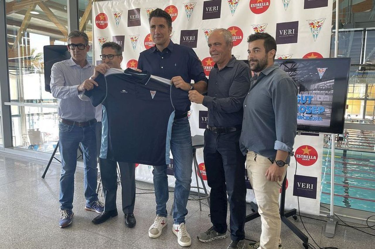 Un român o antrenează pe Barcelona și are un singur vis: Liga Campionilor! _10