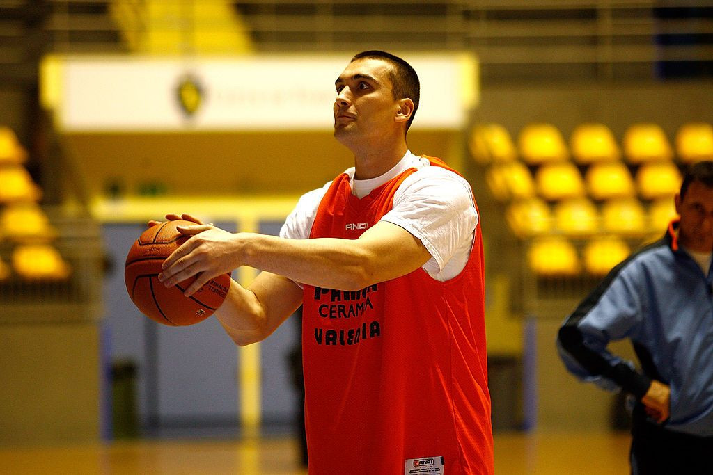 Tragedie în lumea sportului! Antrenorul a murit la doar 46 de ani după ce a suferit un infarct în timpul cinei cu echipa _3