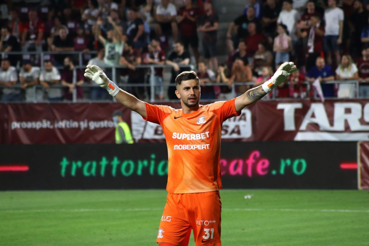 A reacționat imediat după ce a aflat ce salariu va avea Horațiu Moldovan la Atletico Madrid: &rdquo;Pentru ei, e foarte mic&rdquo;