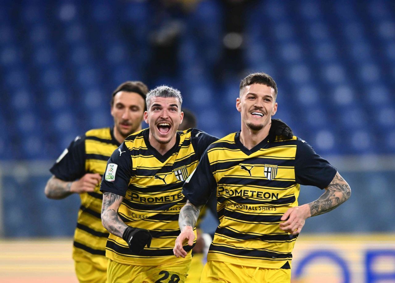 Reacția lui Dennis Man după încă un meci în care a fost decisiv pentru Parma _1