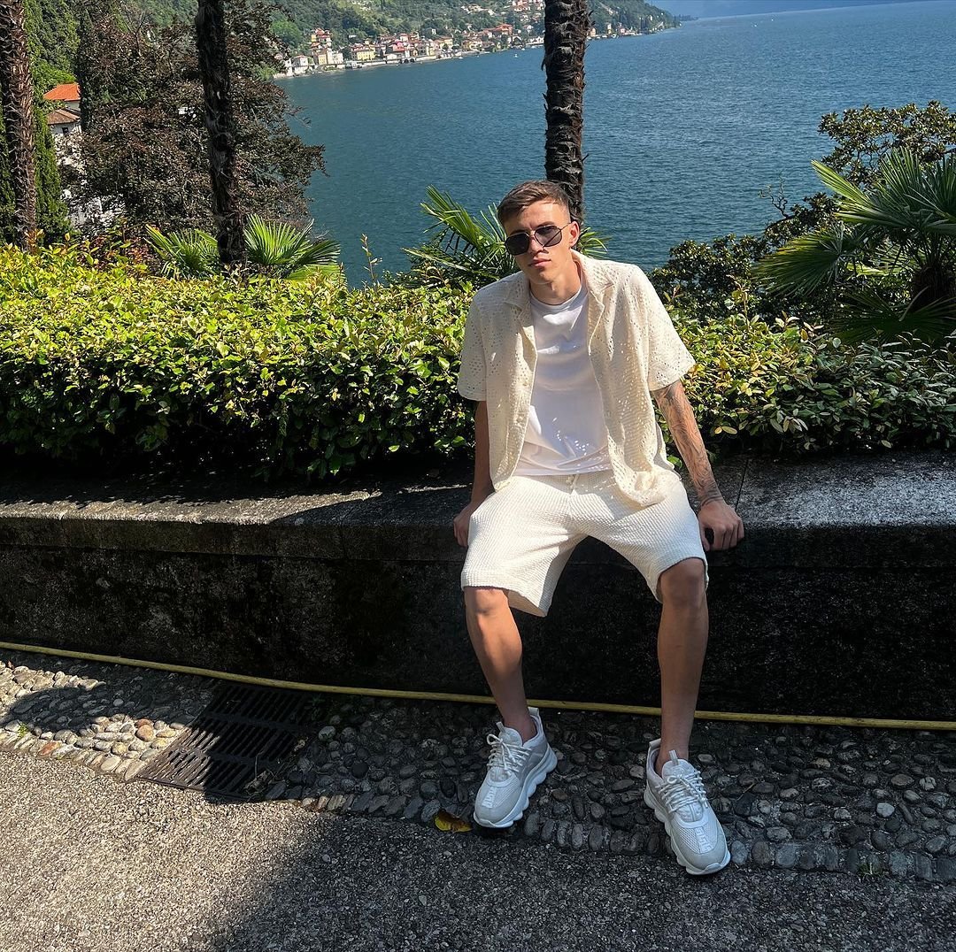 Octavian Popescu, 'cel mai arătos' de la FCSB în ochii unui coechipier! Cine este 'cel mai amuzant' și 'cel mai fițos'_2