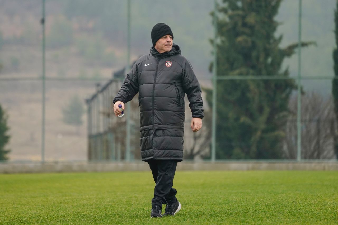 Gestul fantastic al lui Nistor la Madrid! I-a lasat interzisi pe fanii romani! Ce a facut cand toti jucatorii se ascundeau de rusine in vestiar_5
