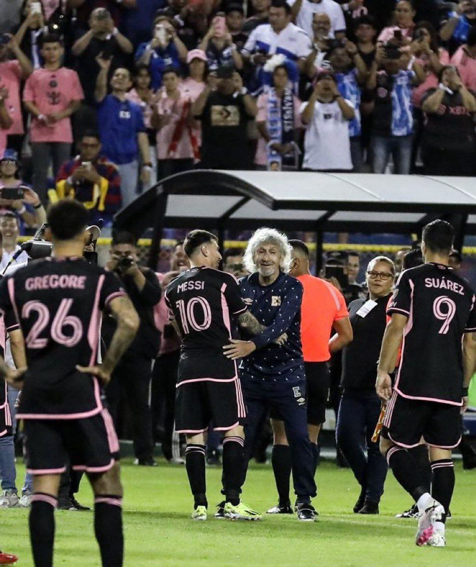 L-a facut KO in runda a 7-a! Victorie URIASA pentru Wilder in fata lui Ortiz! L-a lasat lat si l-a egalat pe Muhammad Ali: Urmeaza Tyson Fury!