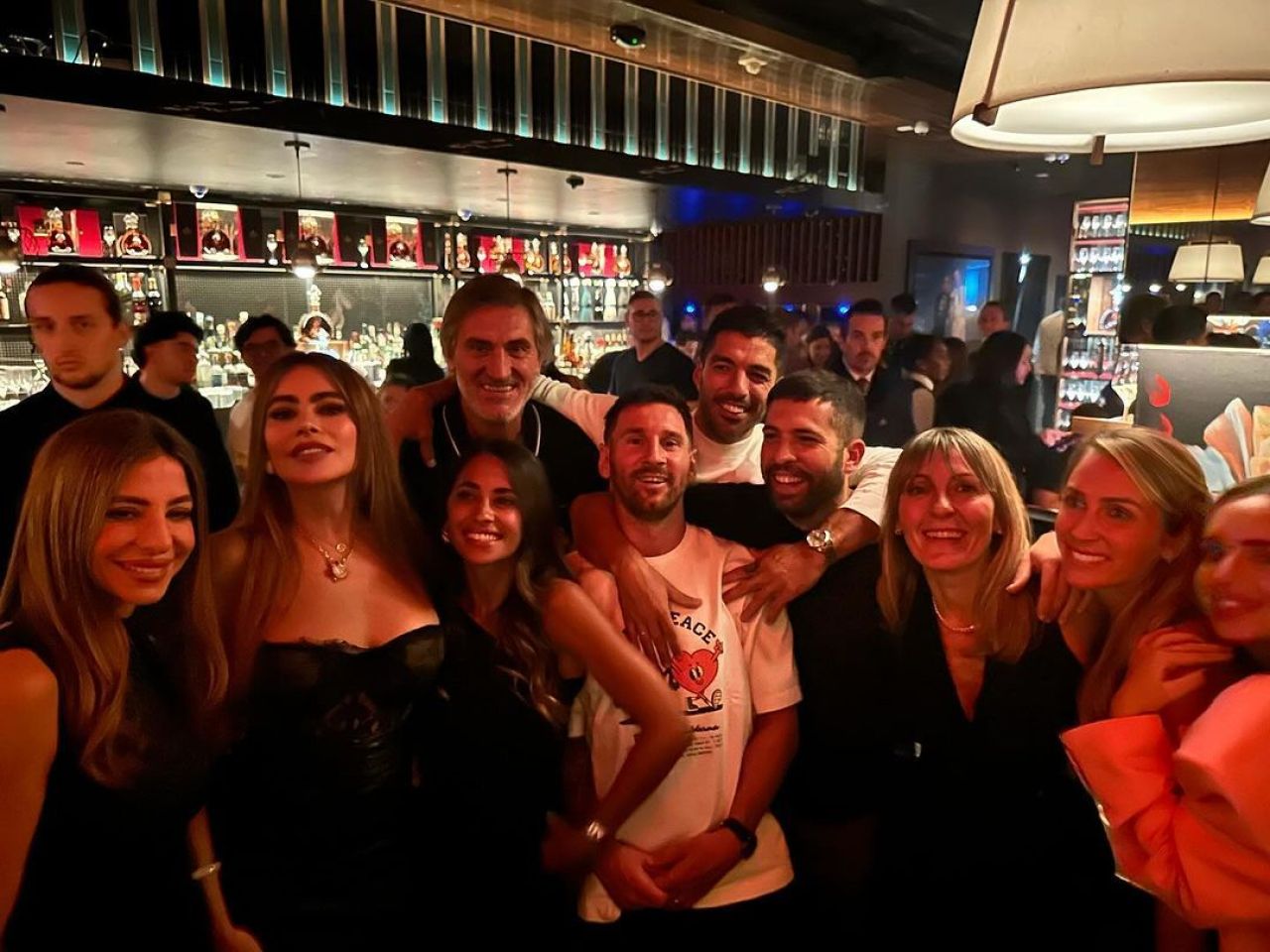Leo Messi a petrecut într-un club din Miami alături de una dintre cele mai sexy actrițe din lume! Cum poate arăta la 51 de ani _1
