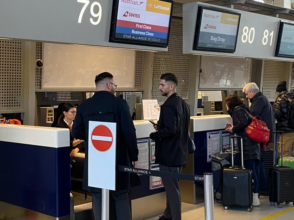 Horațiu Moldovan a plecat spre Spania! Portarul naționalei României urmează să semneze cu Atletico Madrid_9