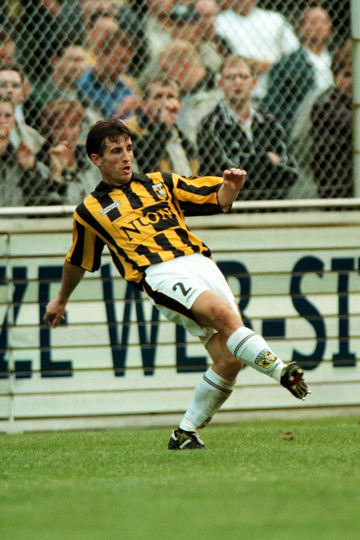 Ștefan Nanu, ex-Vitesse, a reacționat imediat după ce Adrian Mazilu a semnat cu olandezii_5