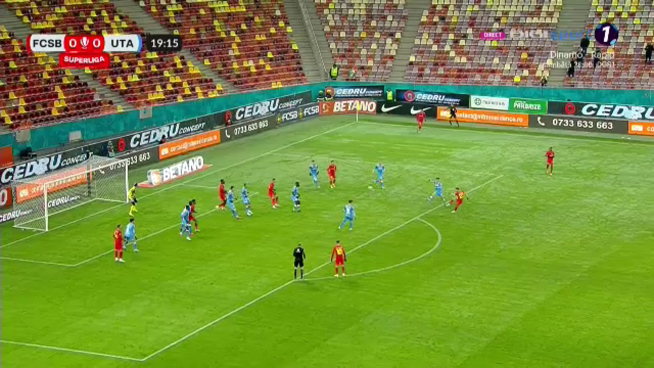 Torpilă! Darius Olaru a înscris un supergol în FCSB - UTA Arad_7
