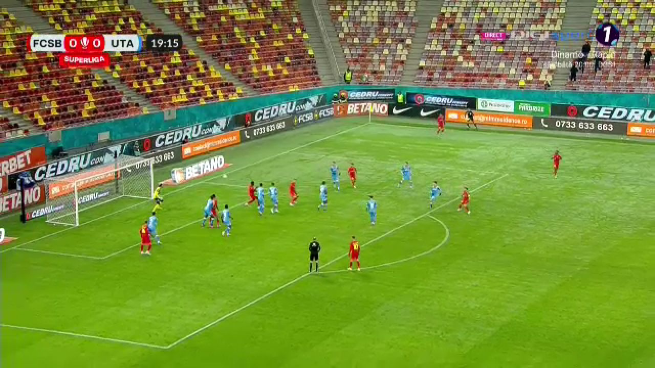 Torpilă! Darius Olaru a înscris un supergol în FCSB - UTA Arad_9
