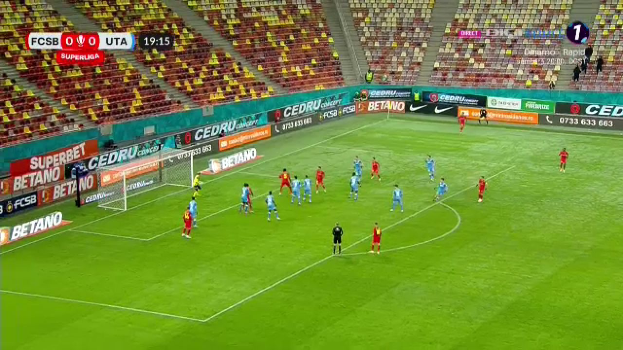 Torpilă! Darius Olaru a înscris un supergol în FCSB - UTA Arad_11
