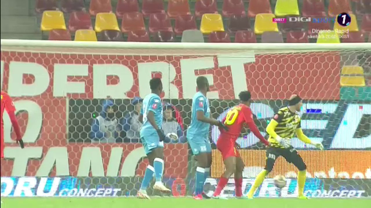 Torpilă! Darius Olaru a înscris un supergol în FCSB - UTA Arad_29