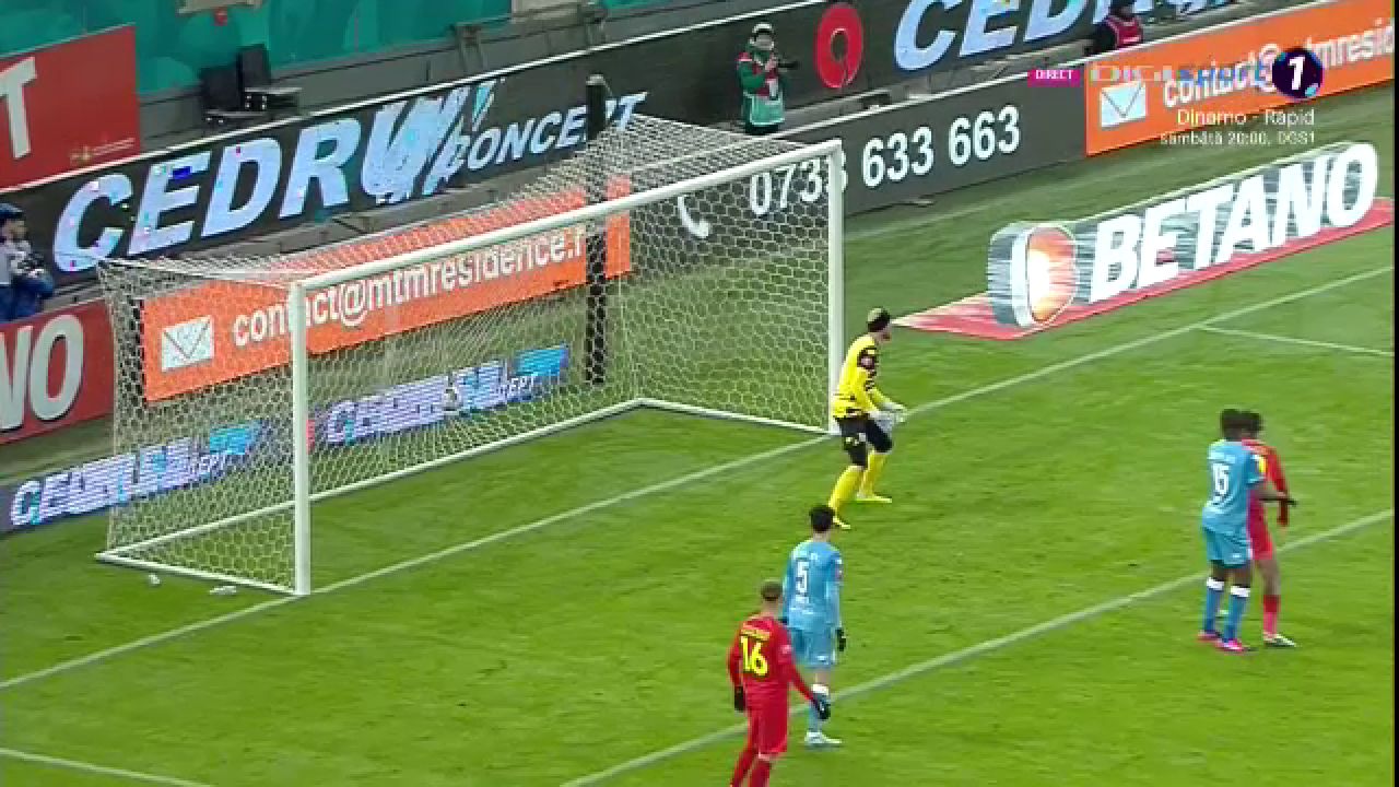 Torpilă! Darius Olaru a înscris un supergol în FCSB - UTA Arad_37