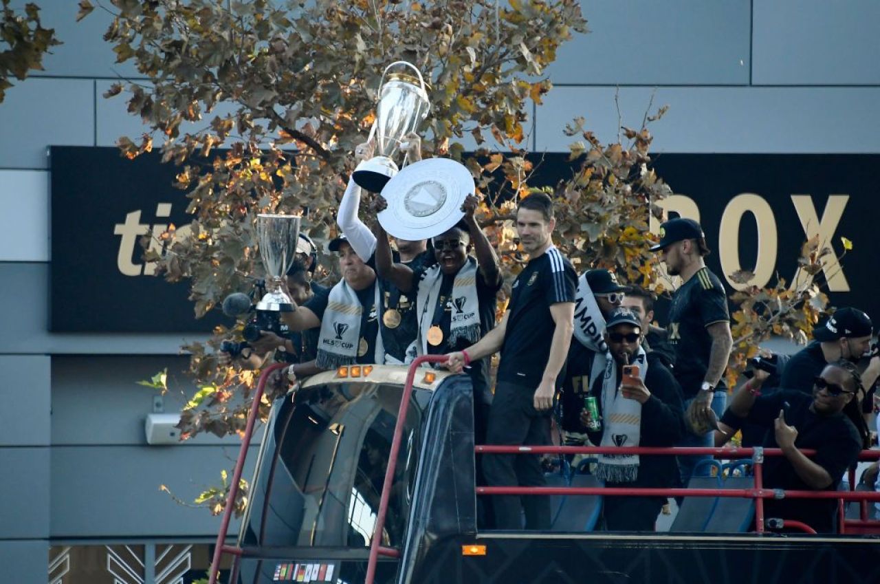 Vin americanii și în Elveția! Los Angeles FC a cumpărat încă un club de tradiție din Europa_3