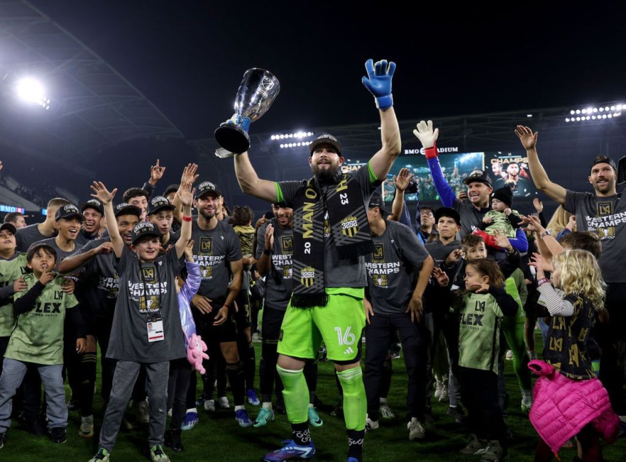 Vin americanii și în Elveția! Los Angeles FC a cumpărat încă un club de tradiție din Europa_10