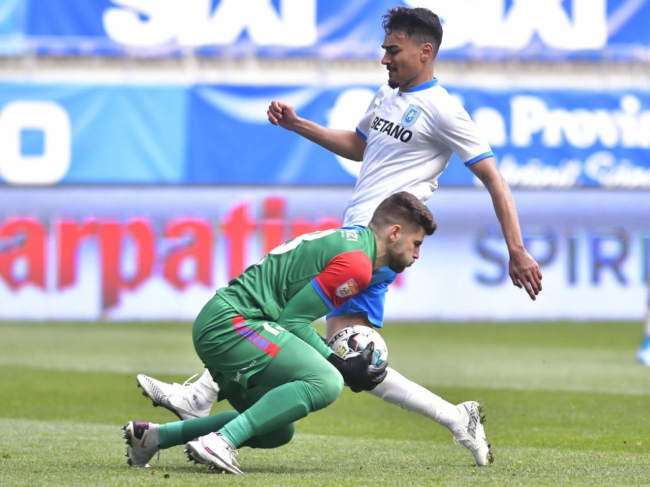 Ofertă din MLS pentru favoritul lui Ivaylo Petev! Fotbalistul este dorit și de Ludogoreț Razgrad_1