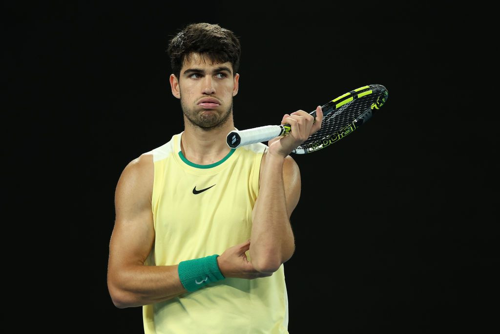 Adi&oacute;s, Carlos! Alcaraz, &icirc;nfr&acirc;nt de un Zverev mai inspirat. Știm cele patru semifinale ale Openului Australian