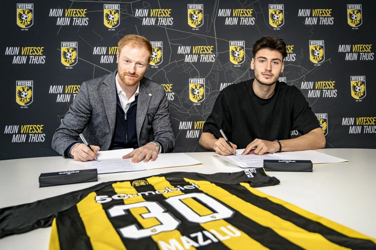 Oficialul Farului, interviu în Anglia despre Adrian Mazilu. De ce l-a vândut Farul și de ce nu a rămas la Brighton_2