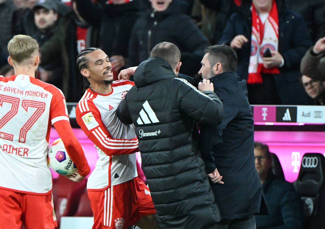 Scandal în Bundesliga: Leroy Sane, pălmuit de antrenorul adversarei: