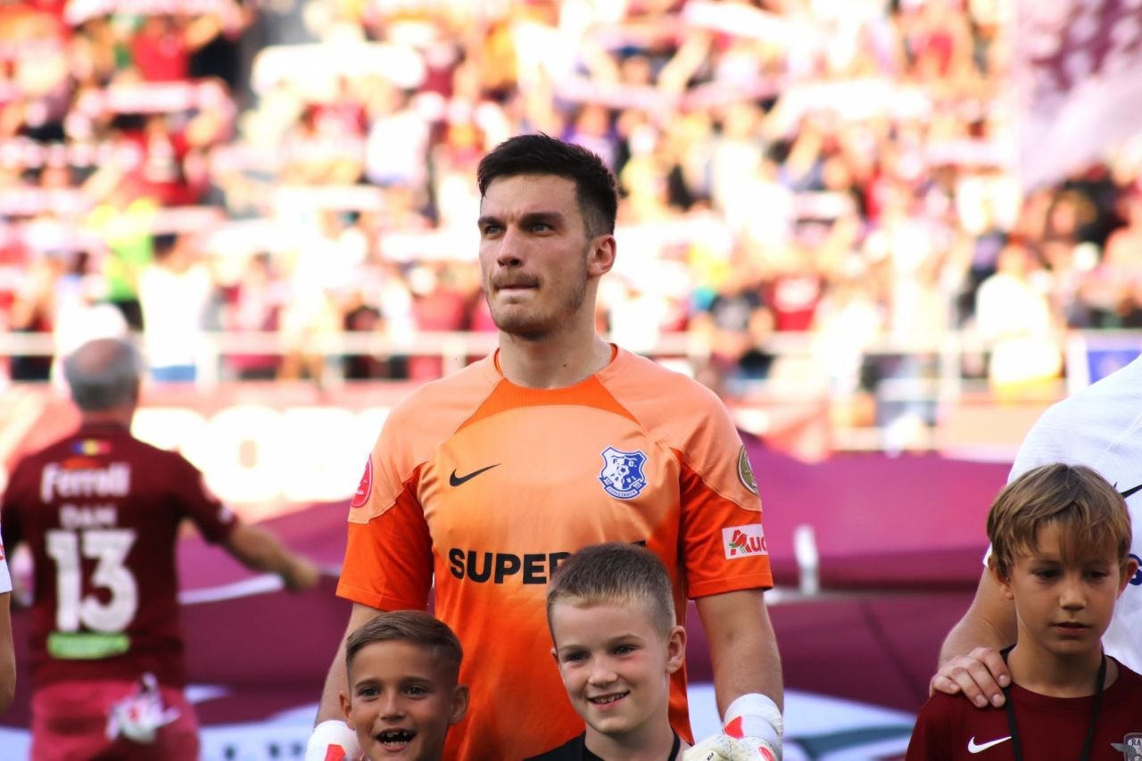 Ce i-a spus Gică Hagi lui Mihai Aioani, înainte să plece la Rapid_2